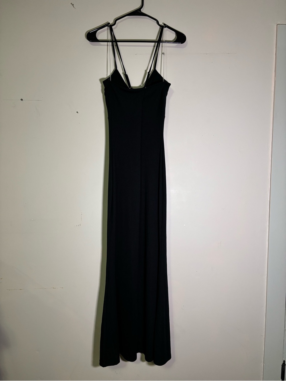 Classic Black Spaghetti Strap ribbed Maxi Dress NWT large - Picture 6 of 8